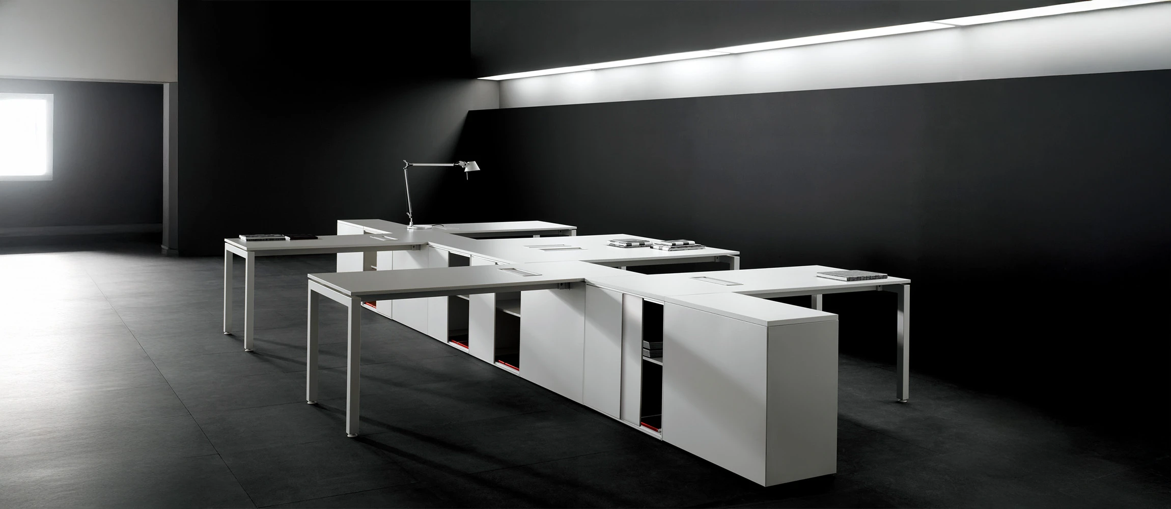 white office desk f5